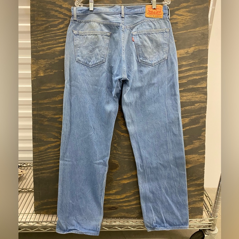Levi’s 501XX Jeans Men’s 36x32 Light Wash Button Fly Straight Leg